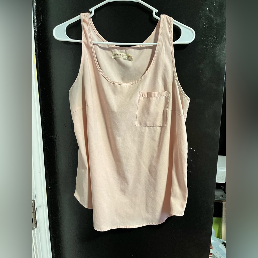 2 pack of Faded glory sports tanks